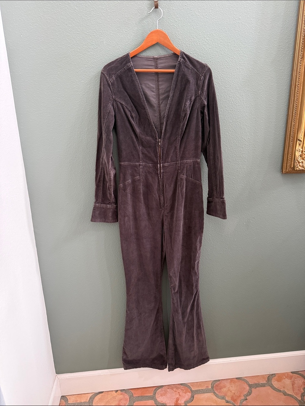 Free People Jovi Cord Jumpsuit Size Medium in Brown - Picture 3 of 8